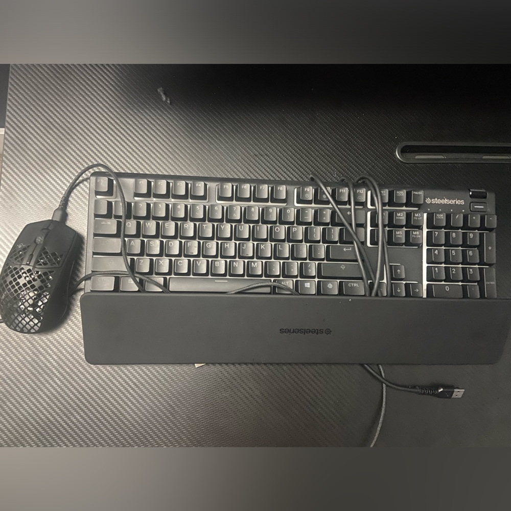 Steel series keyboard plus with mouse